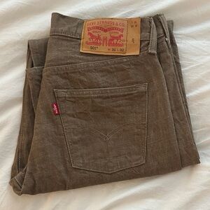 Vintage 501 Levi's in Khaki Green!